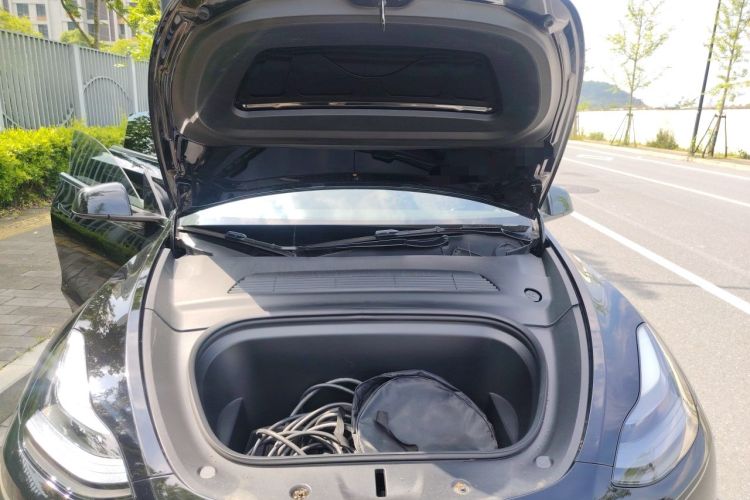 Used Tesla Model Y 2022 Revised Version Long-Range All-Wheel Drive Engine Bay