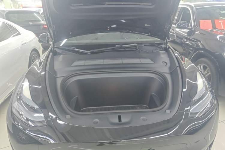 Used Tesla Model Y 2022 Revised Version Rear-Wheel Drive Engine Bay