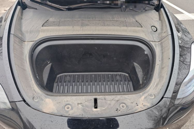 Used Tesla Model Y 2022 Rear-Wheel-Drive Version Engine Bay