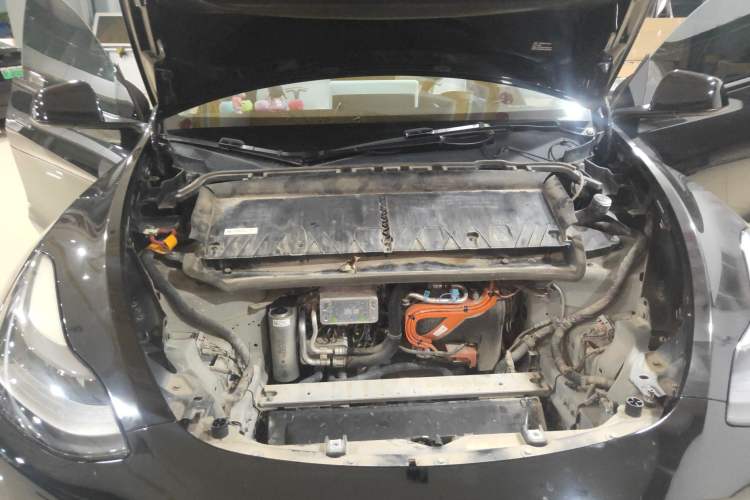 Used Tesla Model Y 2022 Long-Range All-Wheel-Drive Version Engine Bay