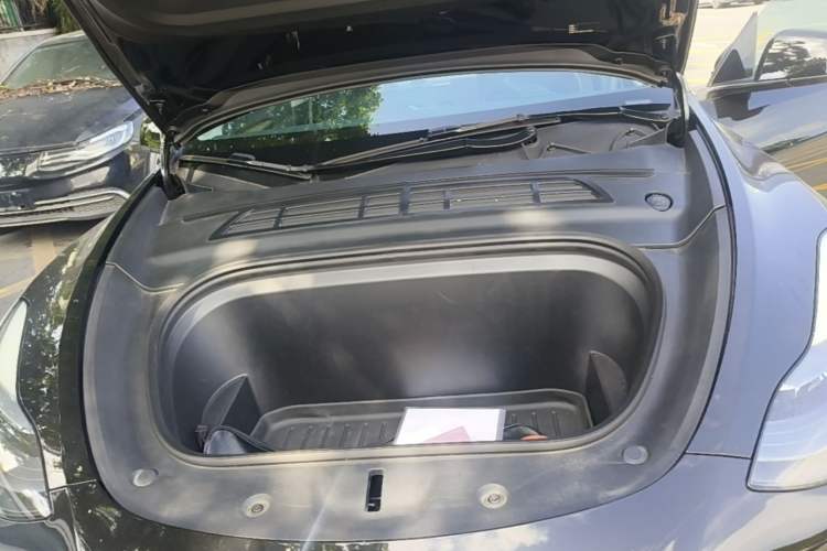 Used Tesla Model Y 2022 Revised Version Rear-Wheel Drive Engine Bay