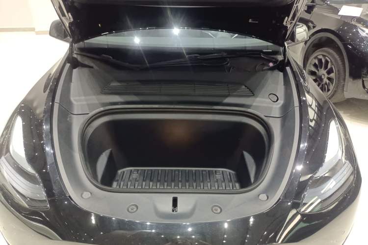 Used Tesla Model Y 2022 Revised Version Rear-Wheel Drive Engine Bay