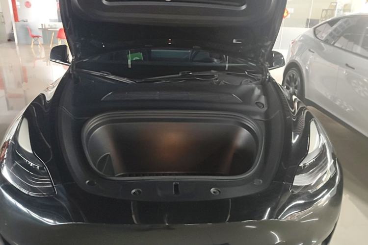 Used Tesla Model Y 2022 Rear-Wheel-Drive Version Engine Bay