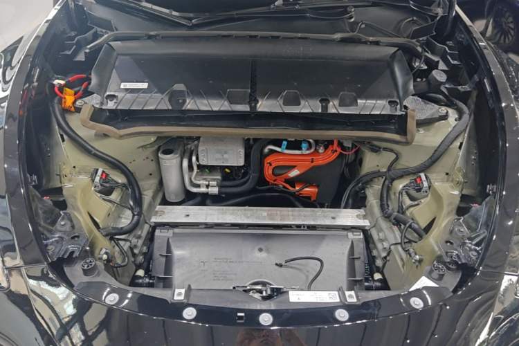 Used Tesla Model Y 2022 Revised Version Rear-Wheel Drive Engine Bay