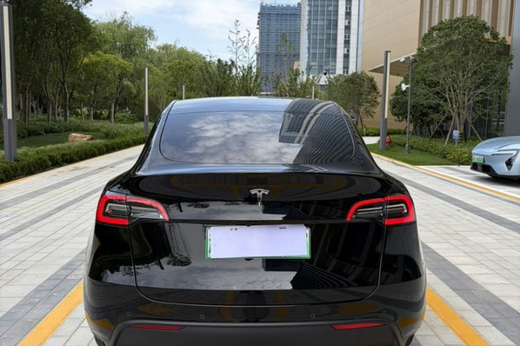 Used Tesla Model Y 2022 Revised Version Rear-Wheel Drive Exterior 1