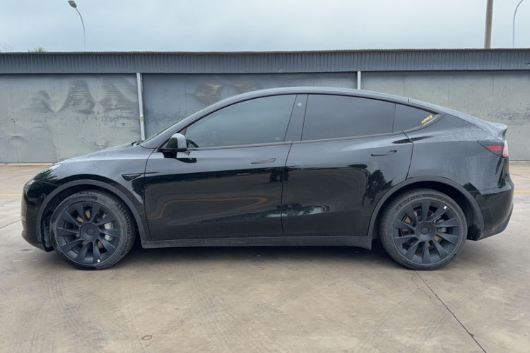 Used Tesla Model Y 2022 Revised Version Long-Range All-Wheel Drive Exterior 1