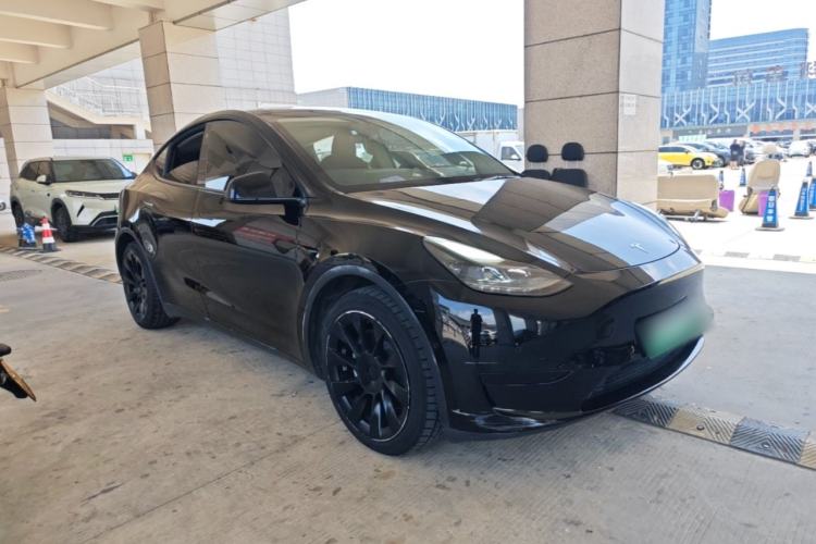 Used Tesla Model Y 2022 Rear-Wheel-Drive Version Exterior 1