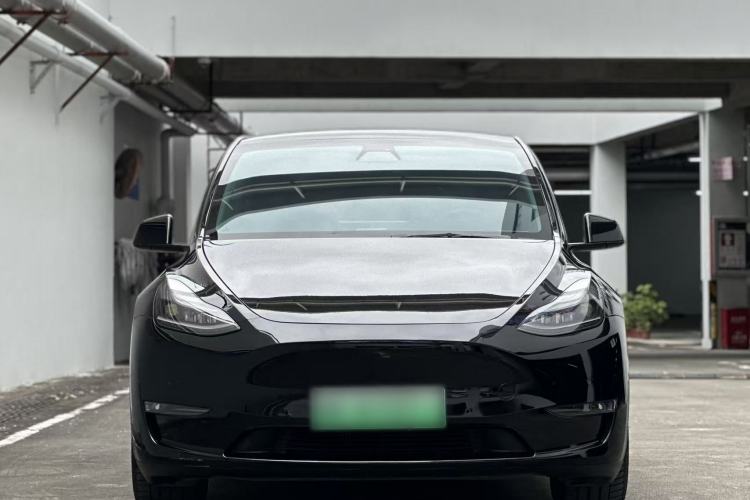 Used Tesla Model Y 2022 Long-Range All-Wheel-Drive Version Exterior 1
