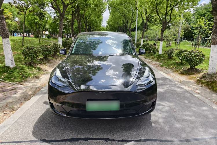 Used Tesla Model Y 2022 Revised Version Long-Range All-Wheel Drive Exterior 1