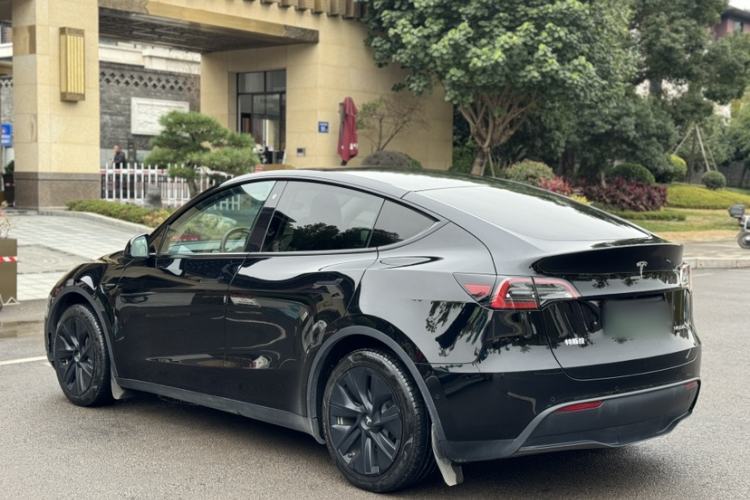 Used Tesla Model Y 2022 Revised Version Rear-Wheel Drive Exterior 1
