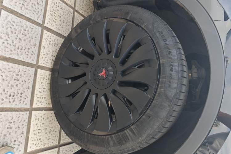 Used Tesla Model Y 2022 Revised Version Rear-Wheel Drive Exterior 1