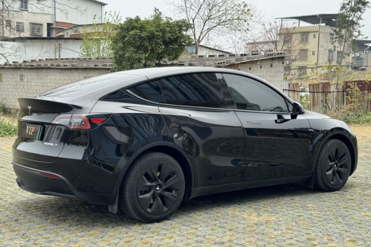 Used Tesla Model Y 2022 Revised Version Rear-Wheel Drive Exterior 1
