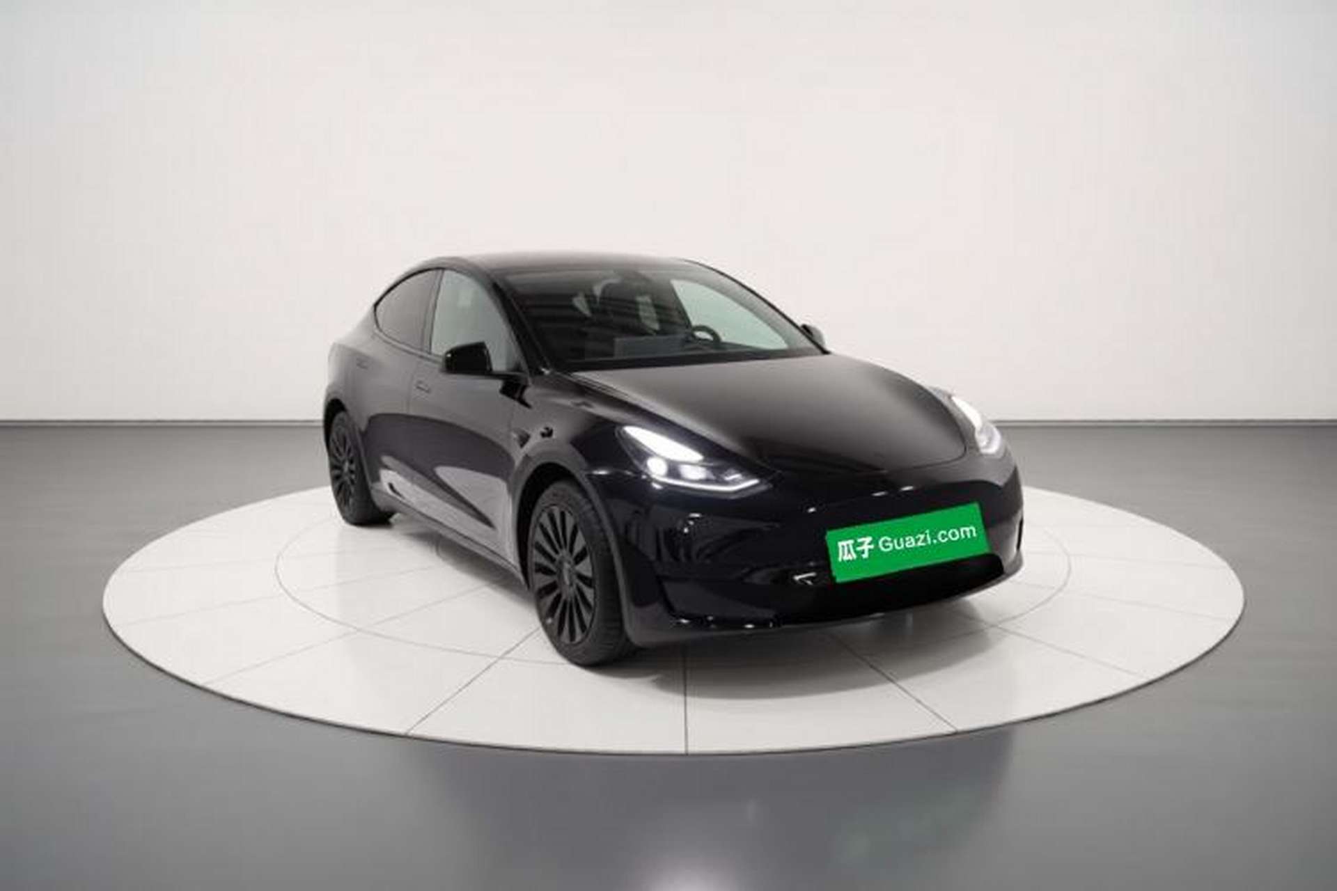 Used Tesla Model Y 2022 Rear-Wheel-Drive Version Exterior 1