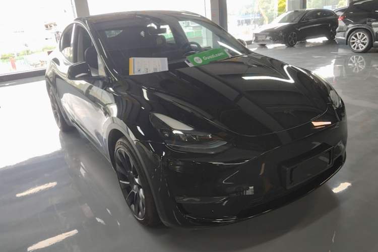 Used Tesla Model Y 2022 Revised Version Long-Range All-Wheel Drive Exterior 1