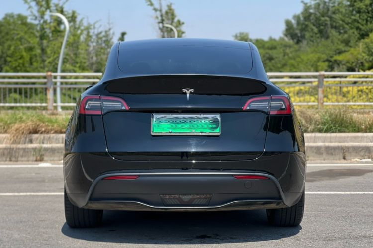 Used Tesla Model Y 2022 Revised Version Rear-Wheel Drive Exterior 1