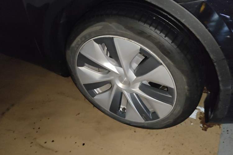 Used Tesla Model Y 2022 Revised Version Rear-Wheel Drive Exterior 1