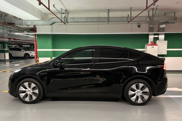 Used Tesla Model Y 2022 Rear-Wheel-Drive Version Exterior 1