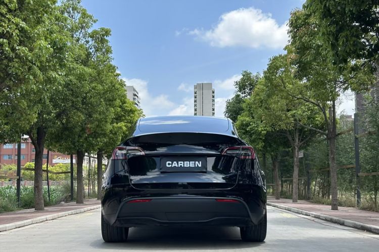 Used Tesla Model Y 2022 Long-Range All-Wheel-Drive Version Exterior 1