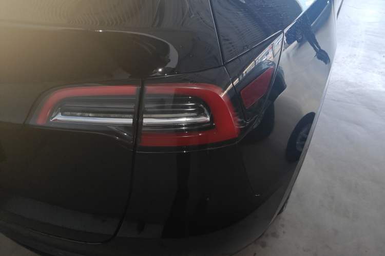 Used Tesla Model Y 2022 Rear-Wheel-Drive Version Exterior 1
