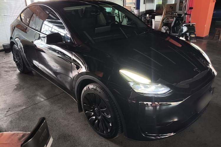 Used Tesla Model Y 2022 Rear-Wheel-Drive Version Exterior 1