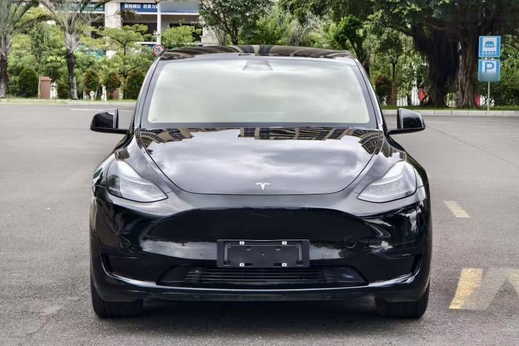 Used Tesla Model Y 2022 Rear-Wheel-Drive Version Exterior 2