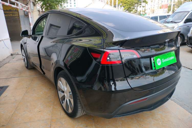 Used Tesla Model Y 2022 Revised Version Rear-Wheel Drive Exterior 2