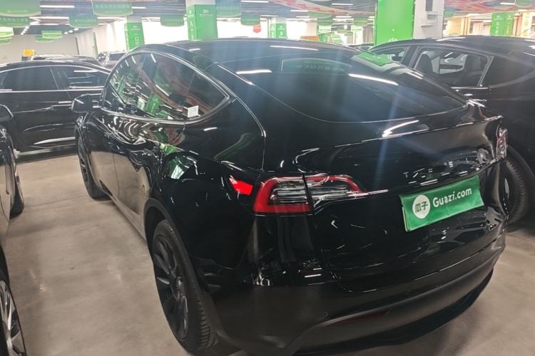 Used Tesla Model Y 2022 Revised Version Long-Range All-Wheel Drive Exterior 2