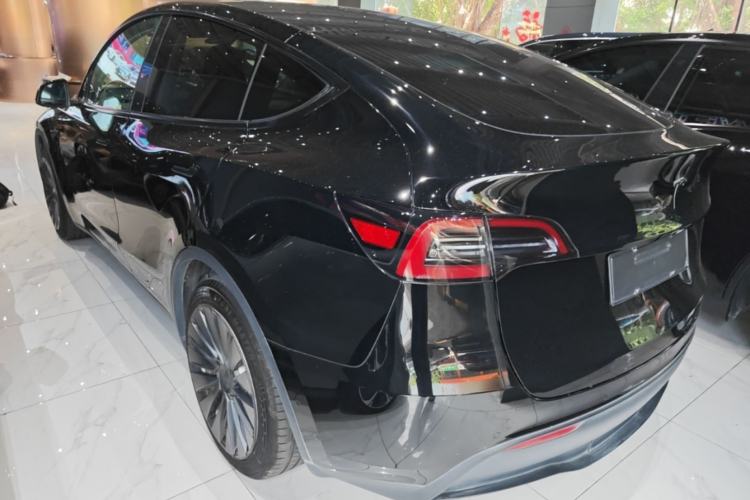 Used Tesla Model Y 2022 Revised Version Rear-Wheel Drive Exterior 2