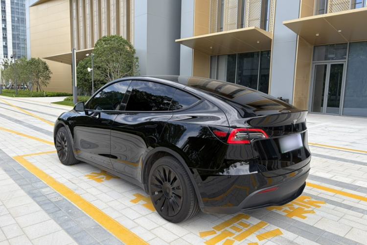 Used Tesla Model Y 2022 Revised Version Rear-Wheel Drive Exterior 2