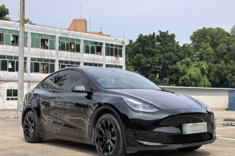Used Tesla Model Y 2022 Revised Version Rear-Wheel Drive Exterior 2