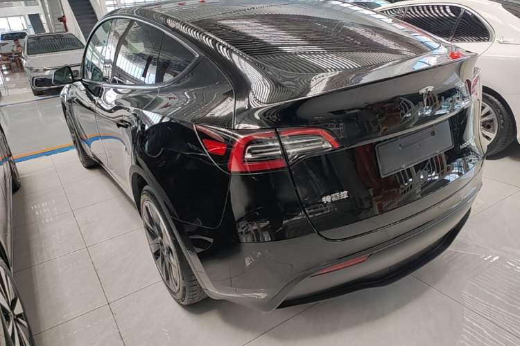 Used Tesla Model Y 2022 Revised Version Rear-Wheel Drive Exterior 2