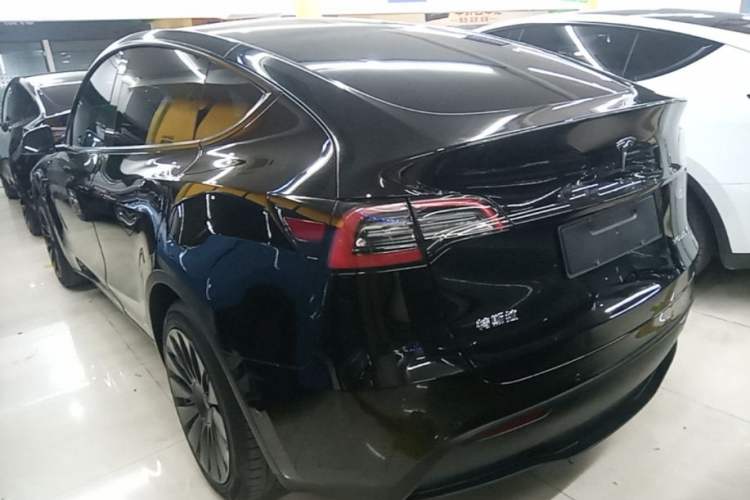 Used Tesla Model Y 2022 Revised Version Rear-Wheel Drive Exterior 2