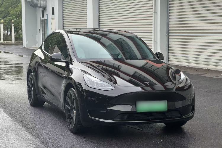 Used Tesla Model Y 2022 Rear-Wheel-Drive Version Exterior 2