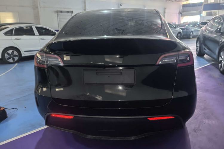 Used Tesla Model Y 2022 Rear-Wheel-Drive Version Exterior 2