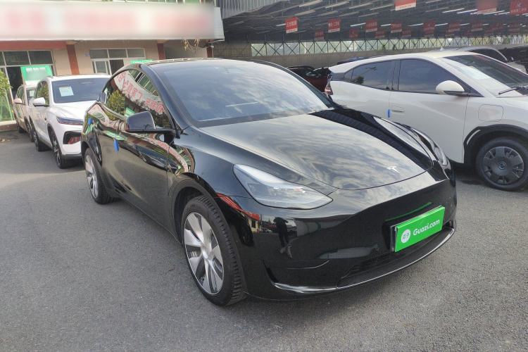 Used Tesla Model Y 2022 Rear-Wheel-Drive Version Exterior 2