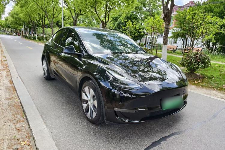 Used Tesla Model Y 2022 Revised Version Long-Range All-Wheel Drive Exterior 2