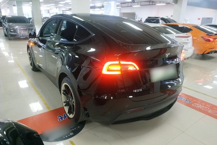 Used Tesla Model Y 2022 Revised Version Rear-Wheel Drive Exterior 2