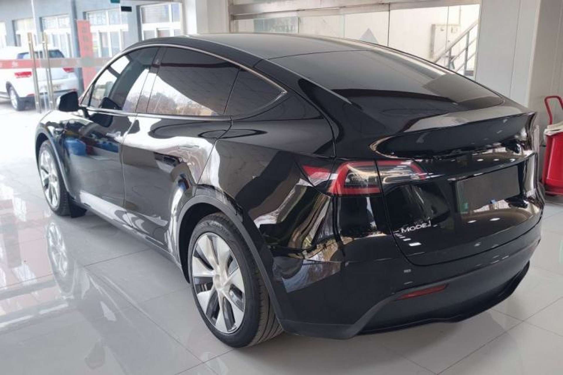 Used Tesla Model Y 2022 Revised Version Rear-Wheel Drive Exterior 2