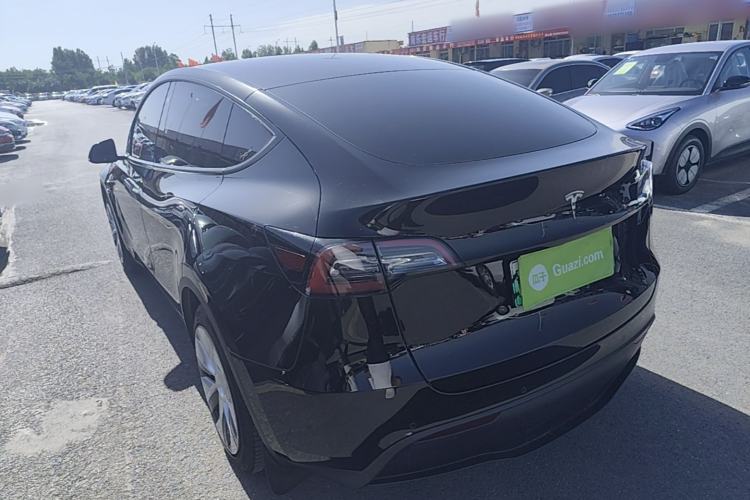 Used Tesla Model Y 2022 Rear-Wheel-Drive Version Exterior 2