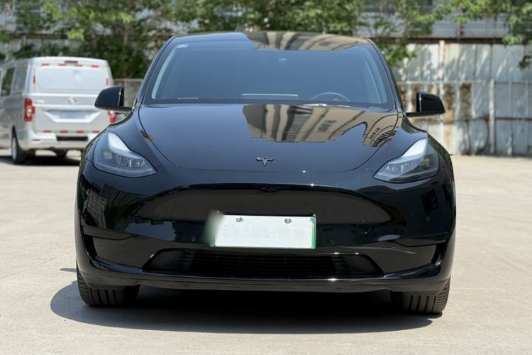 Used Tesla Model Y 2022 Rear-Wheel-Drive Version Exterior 2