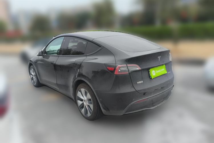 Used Tesla Model Y 2022 Rear-Wheel-Drive Version Exterior 2
