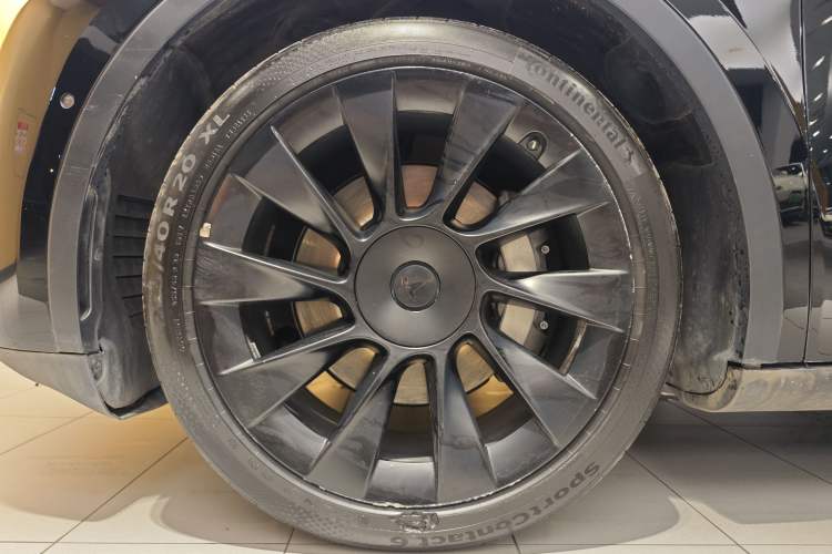 Used Tesla Model Y 2022 Revised Version Rear-Wheel Drive Exterior 2