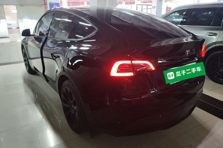Used Tesla Model Y 2022 Rear-Wheel-Drive Version Exterior 2