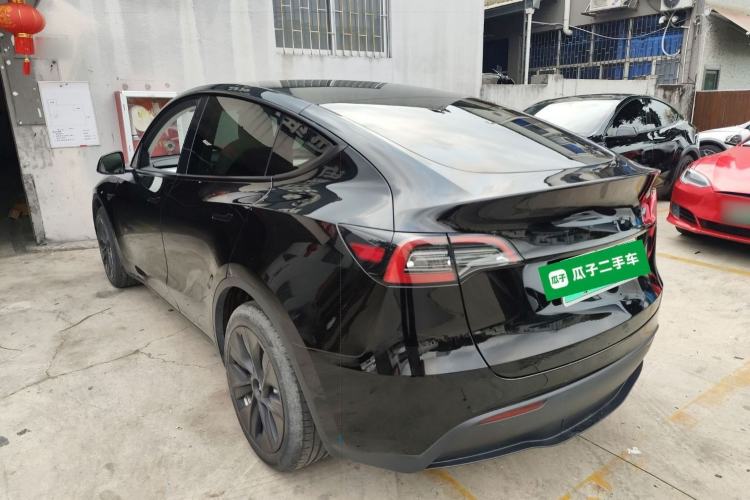 Used Tesla Model Y 2022 Rear-Wheel-Drive Version Exterior 2