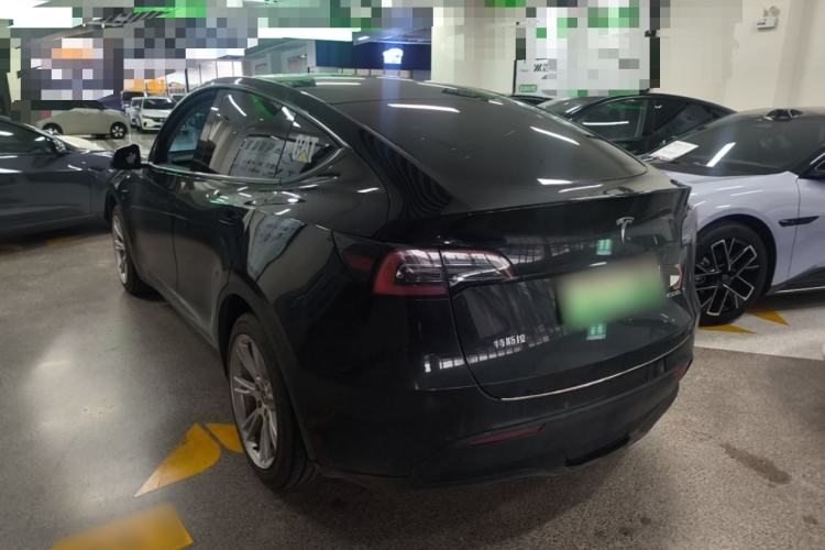 Used Tesla Model Y 2022 Rear-Wheel-Drive Version Exterior 2