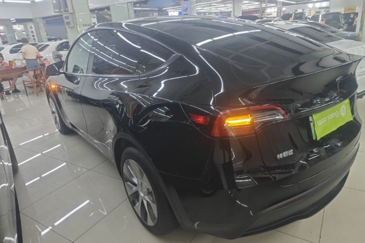 Used Tesla Model Y 2022 Revised Version Rear-Wheel Drive Exterior 2