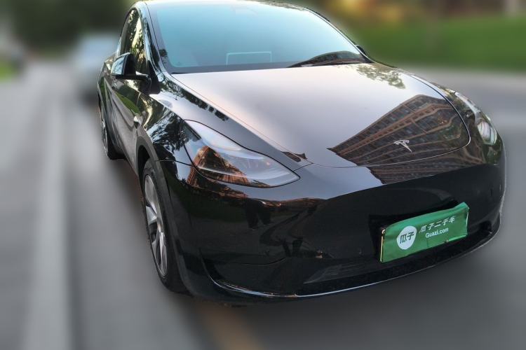 Used Tesla Model Y 2022 Rear-Wheel-Drive Version Exterior 2