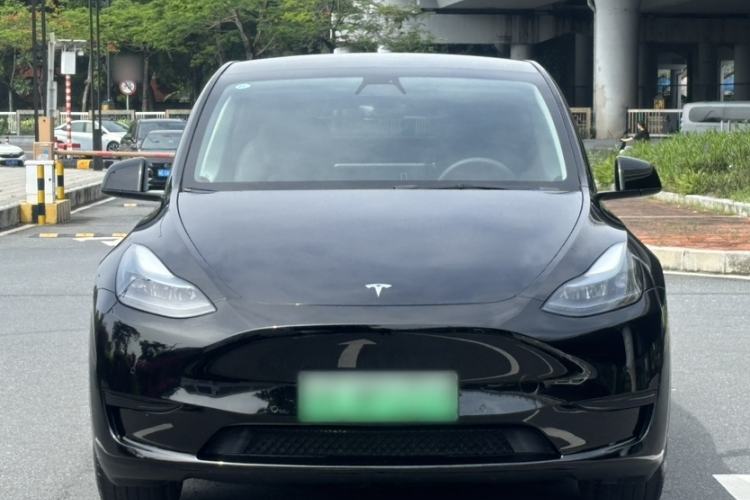 Used Tesla Model Y 2022 Rear-Wheel-Drive Version Exterior 2