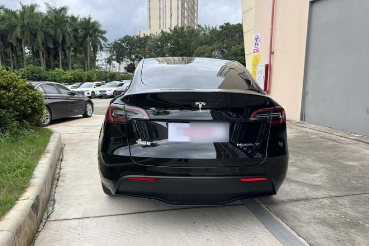 Used Tesla Model Y 2022 Rear-Wheel-Drive Version Exterior 3