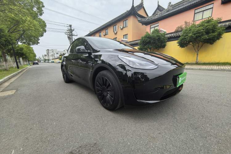 Used Tesla Model Y 2022 Revised Version Rear-Wheel Drive Exterior 3